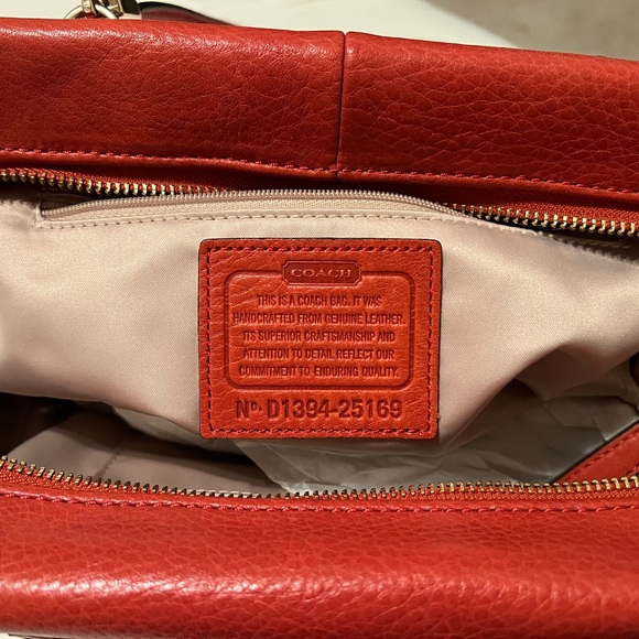 Coach - Picture 2 of 7